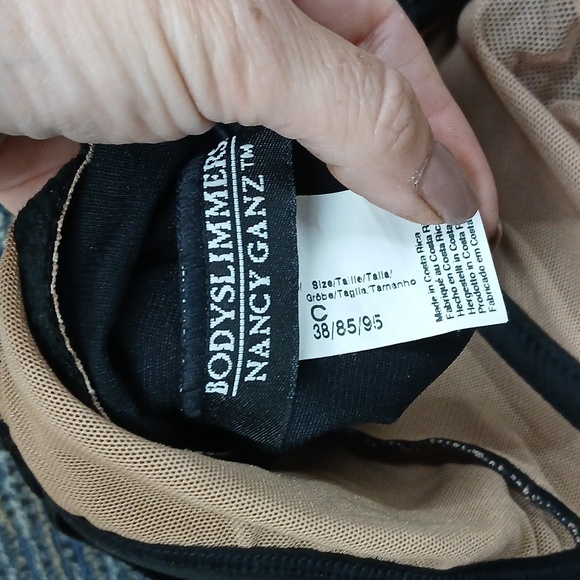 Nwot Bodyslimmers Intimates Shape Away Full Body Slimmer. Under Wire Push Up Bra - Picture 6 of 6